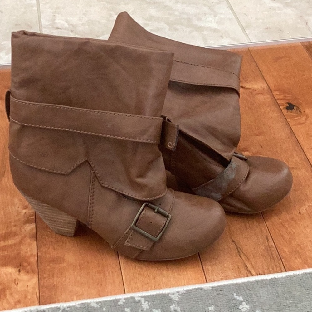 Blowfish brown booties size 6.5 (whiskey colored) scrap on strap over foot.
